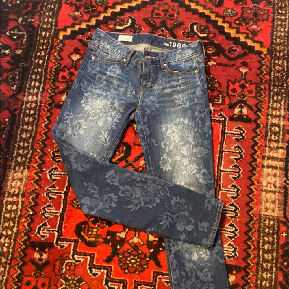 Gap jeans